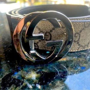 Mens Gucci Supreme belt with G Buckle